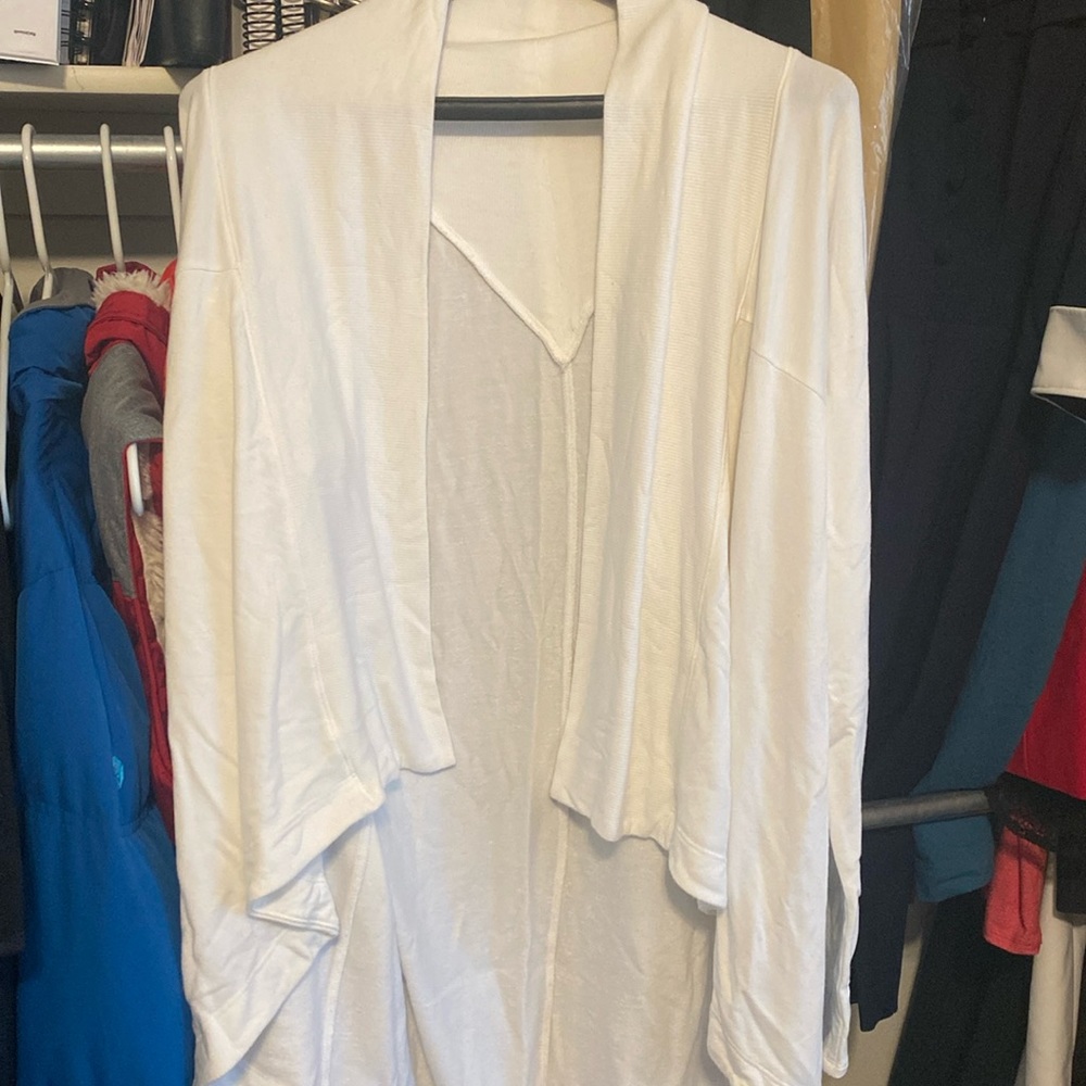 Athleta Never worn bright white